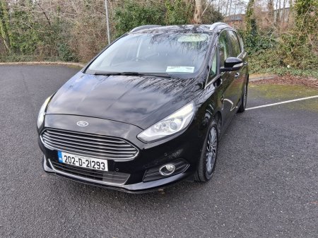 2020 Ford S-Max  €25,999 thumbnail