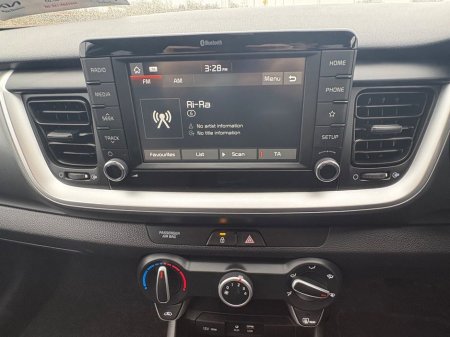 2020 Kia Stonic - thumbnail 8