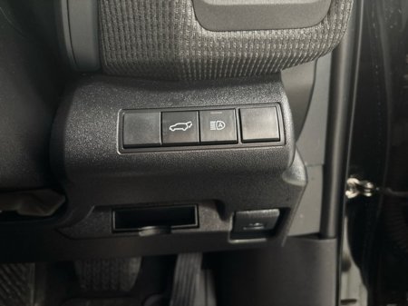 2023 Toyota bZ4X - thumbnail 16