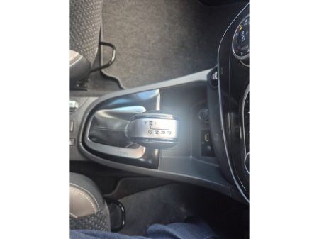 2017 Renault Clio - thumbnail 8