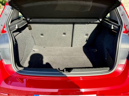 2017 BMW 1 Series - thumbnail 12