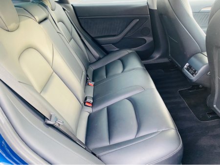 2021 Tesla Model 3 - thumbnail 18