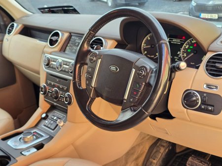 2014 Land Rover Discovery - thumbnail 31