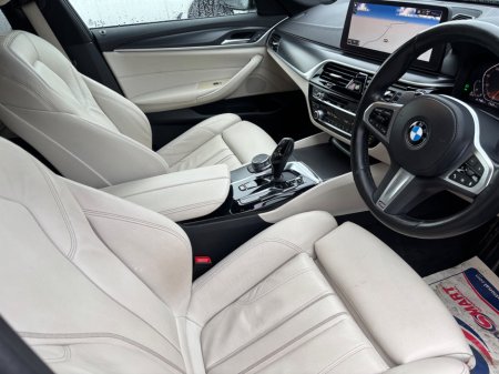 2022 BMW 5 Series - thumbnail 7