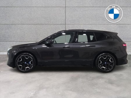 2023 BMW iX xDrive40 M Sport Edition €52,950 thumbnail