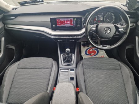 2021 Skoda Octavia - thumbnail 7