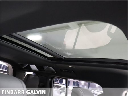 2024 Land Rover Defender 110 2.0 Si4 PHEV X €92,950 thumbnail