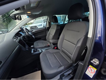 2017 Volkswagen Golf ( 172 REG ) NEW MODEL 1.2 TSI CARPLAY ANDROIDAUTO  LANE ASSIST  ALLOYS €15,450 thumbnail