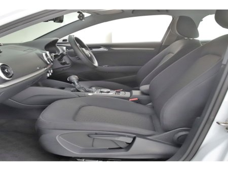 2018 Audi A3 1.4 TFSI S-TRONIC 4DR VERY LOW MILEAGE*DIG DASH*REVERSE CAM* thumbnail