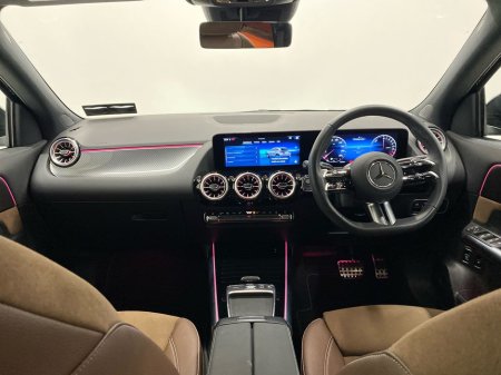 2025 Mercedes-Benz GLA Class GLA 250 E AMG Line Plus €58,950 thumbnail