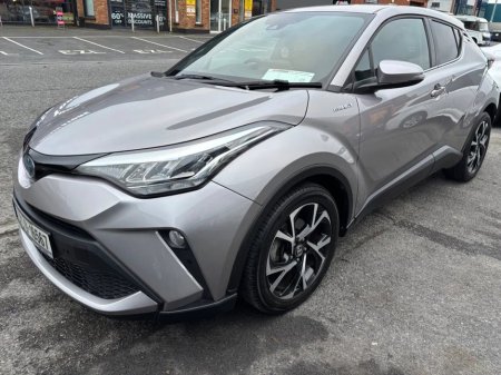 2022 Toyota C-HR 1.8 HYBRID SPORT BITONE €23,000 thumbnail