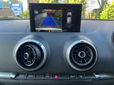 2017 Audi A3 SPORT 1.4 TFSI AUTO // DIAMOND CUT ALLOYS // LEATHER INTERIOR // APPLE CARPLAY/ANDROID AUTO €17,900 thumbnail