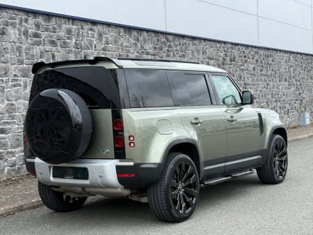 2021 Land Rover Defender - thumbnail 2