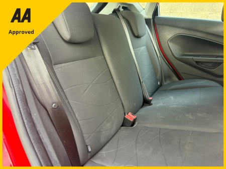 2017 Ford Fiesta - thumbnail 12