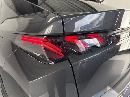 2025 Peugeot 3008 GT EV**DIGITAL DASH**TOUCH SCREEN MEDIA**APPLE CAR PLAY**HEATED SEATS**HEATED STEERING WHEEL**ELECTRIC TAILGATE**CRUISE CONTROL**MULTIFUNCTIONAL STEERING WHEEL**REVERSE CAMERA**PARKING SENSORS** €35,995 thumbnail