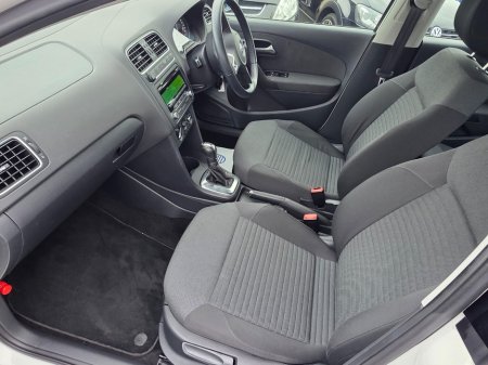 2012 Volkswagen Polo - thumbnail 9