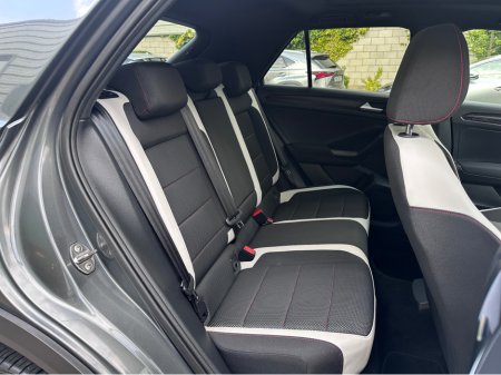 2019 Volkswagen T-Roc - thumbnail 8