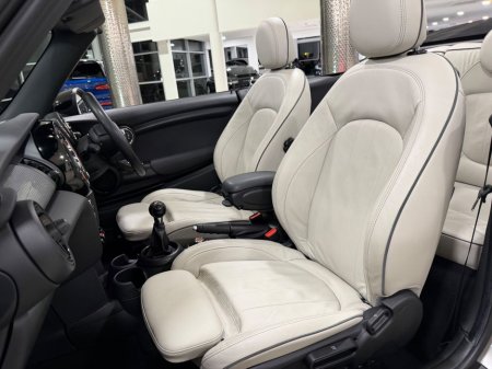 2018 MINI Convertible COOPER 1.5 PETROL=ONLY 25000 MILES//BEIGE LEATHER//182 D REG=JUST SERVICED=TAILORED FINANCE PACKAGES AVAILABLE=TRADE IN'S WELCOME €18,995 thumbnail