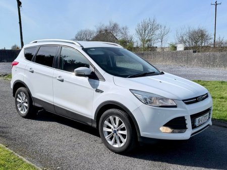 2016 Ford Kuga - thumbnail 1