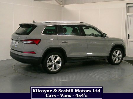 2022 Skoda Kodiaq 7S STYLE 2.0 TDI 15 150HP DSG €41,950 thumbnail