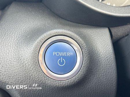 2022 Toyota Yaris - thumbnail 17