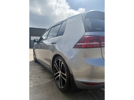 2014 Volkswagen Golf - thumbnail 7