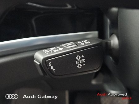 2023 Audi Q3 €420 p/m - 35 TDI 150HP SE A/T €42,950 thumbnail