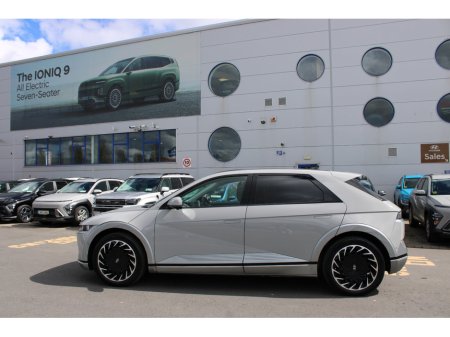 2025 Hyundai Ioniq 5 - view 2