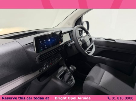 2026 Opel Vivaro 1.5 Diesel Komfort €34,950 thumbnail