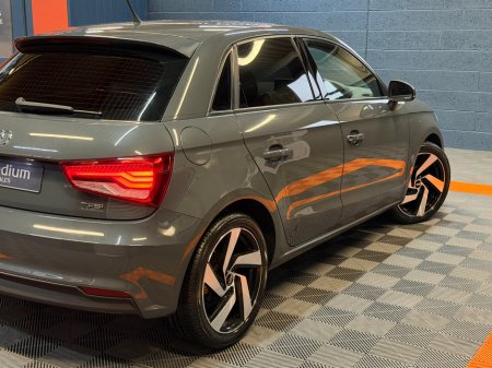 2016 Audi A1 1.0TFSI 95HP S Tronic SE €14,750 thumbnail