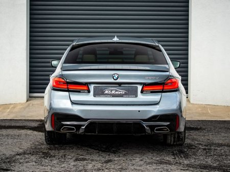 2022 BMW 5 Series - thumbnail 3