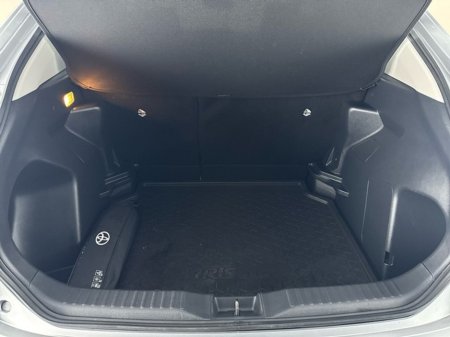 2023 Toyota Yaris Cross LUNA €27,950 thumbnail