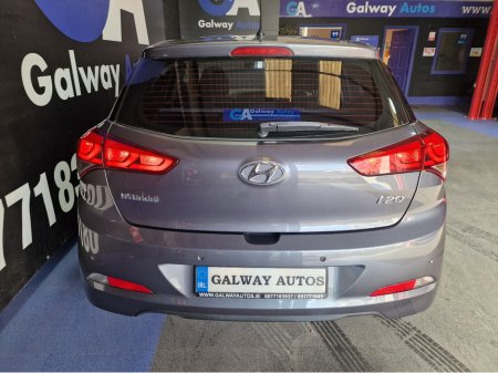 2015 Hyundai i20 - thumbnail 8