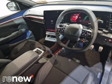 2026 Renault Megane E-Tech Techno Espirit Alpine EV60 220hp €39,095 thumbnail