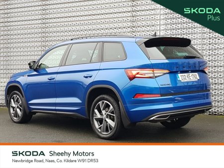 2023 Skoda Kodiaq 2.0 TDI 150HP DSG SPORTLINE 7 Seat €49,950 thumbnail
