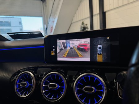 2018 Mercedes-Benz A Class A180 D AMG LINE PREMIUM + 5DR AUTO €24,995 thumbnail