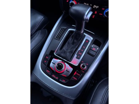 2015 Audi Q5 2.0 TDI S LINE + QUATTRO 177P 177PS 5 PLUS SLINE+ €19,800 thumbnail