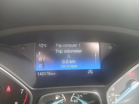 2016 Ford Focus - thumbnail 12