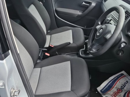 2012 Volkswagen Polo - thumbnail 7