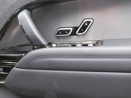 2024 Land Rover Range Rover Sport P460E Dynami €99,250 thumbnail