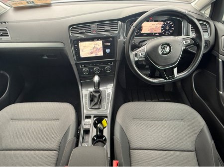 2018 Volkswagen Golf - thumbnail 12