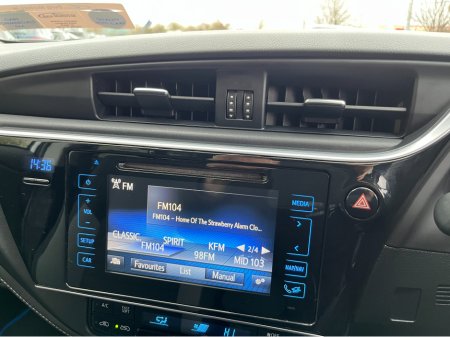 2016 Toyota Auris - thumbnail 18