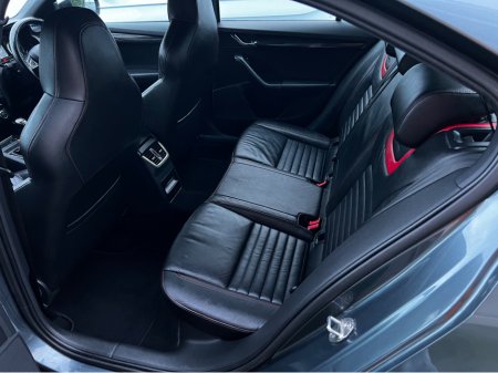 2015 Skoda Octavia 2.0 TDI CR VRS 184PS €11,750 thumbnail