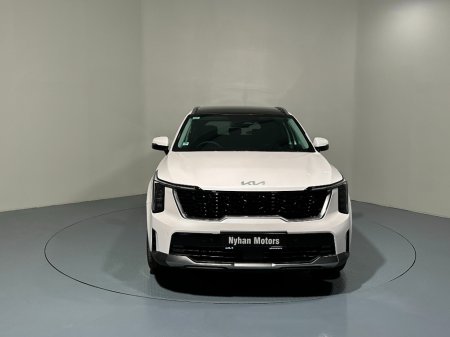 2026 Kia Sorento PE PHEV 4x4 Snow White Pearl €66,000