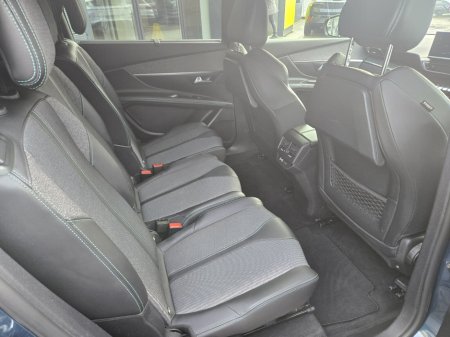 2023 Peugeot 5008 1.5 BlueHDi 130bhp Allure Auto €33,950 thumbnail