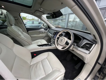 2017 Volvo XC90 D4 FWD INSCRIPTION GT 5DR AUTO €29,750 thumbnail