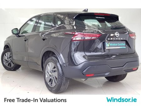 2024 Nissan Qashqai 1.3 PET MILD HYBRID SV €32,495 thumbnail