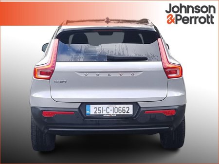 2025 Volvo EX40 82 kWh Extended Range Electric Ultra €49,900 thumbnail