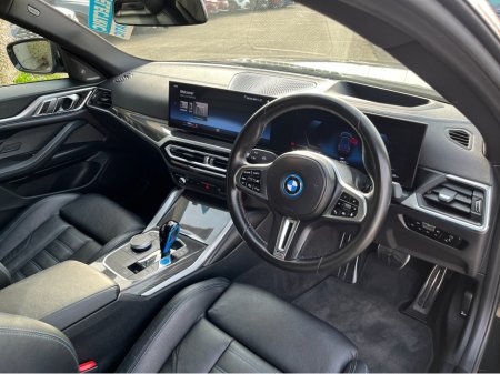 2022 BMW i4 - thumbnail 16