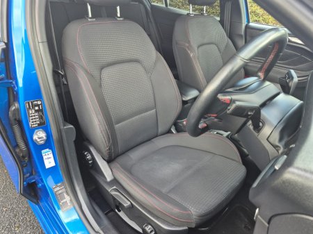 2020 Ford Focus - thumbnail 21